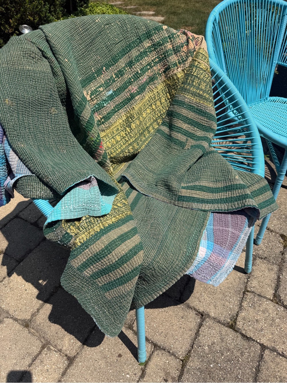 Vintage Handmade Kantha Quilt | Reversible Cotton Bohemian Throw - Picture 6 of 8